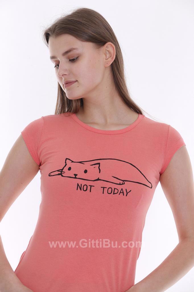 Hipatu Not Today Kedi Baskılı Kadın Tişört
