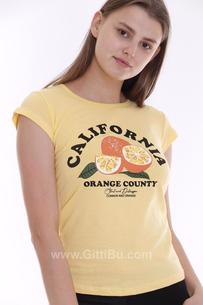 Hipatu Sarı Portakal Baskılı Kadın Tişört