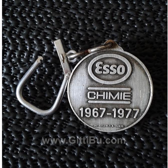 Esso Chımıe Metal Anahtarlık Çok Nadir. 
